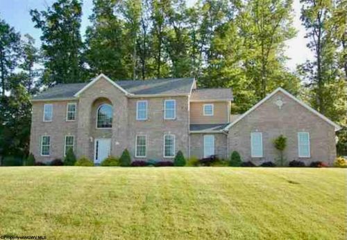3021 Dogwood Rd, Bridgeport, WV, 26330-9398 | Card Image