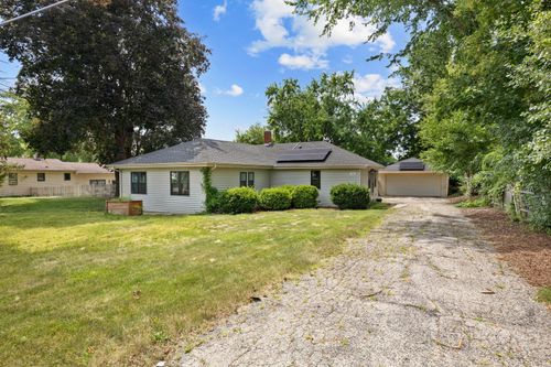 502 Monroe Ave, Ingleside, IL, 60041-9375 | Card Image