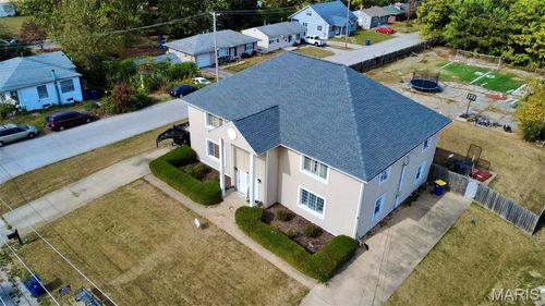 b-202 Delmar Ave, Godfrey, IL, 62035-3308 | Card Image