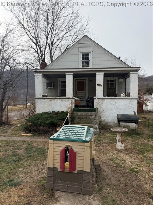 1706 Orchard Avenue, Belle, WV, 25015 | Card Image