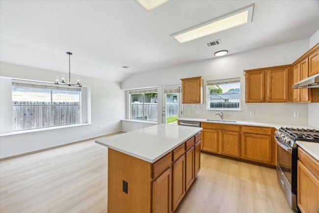 3659 Nolan Ryan, House other with 3 bedrooms, 2 bathrooms and 4 parking in Round Rock TX | Image 14