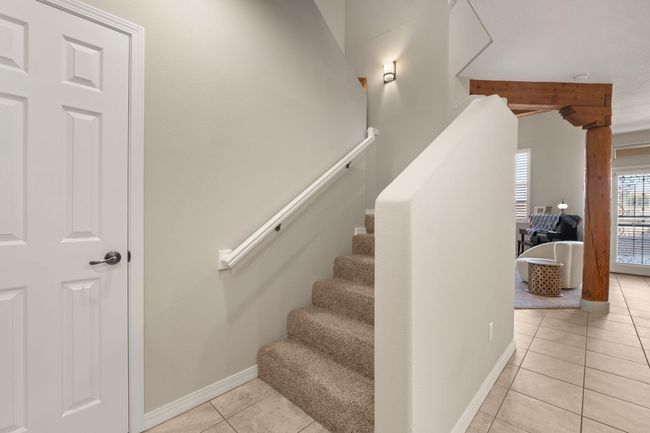 8719 Desert Fox Way, Condo with 3 bedrooms, 3 bathrooms and null parking in Albuquerque NM | Image 15