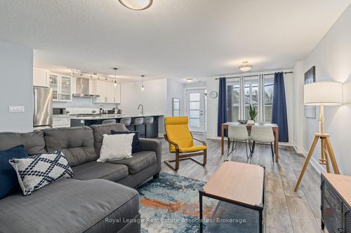 102-17 Centre Street, Orangeville, ON, L9W7S6 | Card Image