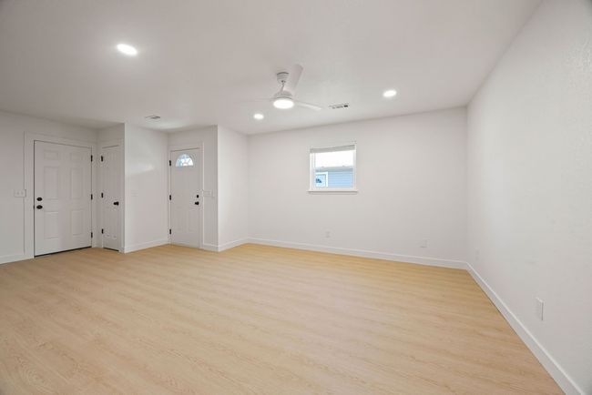 A - 2007 Sycamore Pl, Home with 2 bedrooms, 1 bathrooms and null parking in Springdale AR | Image 8