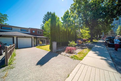 5598 Halley Ave, Burnaby, BC, V5H2P8 | Card Image
