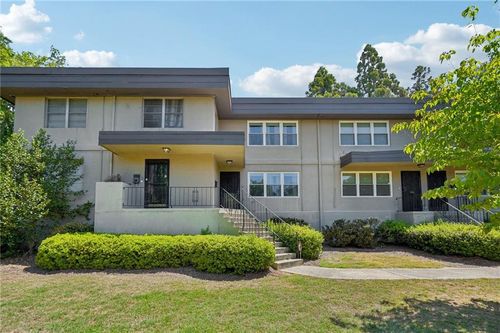 b-284 Lakemoore Dr Ne, Atlanta, GA, 30342-3875 | Card Image