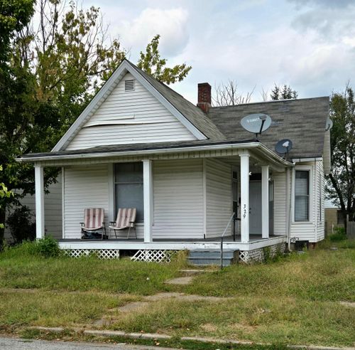 329 Eastern Ave, Chillicothe, OH, 45601-3426 | Card Image