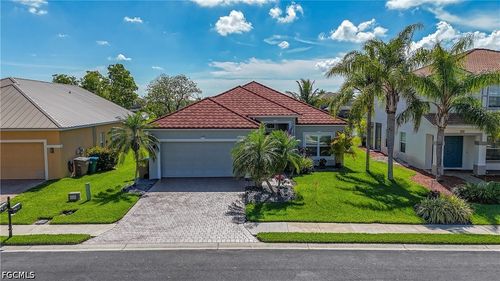 2128 Cape Heather Cir, CAPE CORAL, FL, 33991-3513 | Card Image