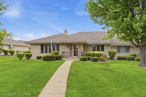 17758 New Hampshire Ct, Orland Park, IL, 60467-9323 | Card Image