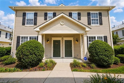 1420 Hambledon Loop, Chesapeake, VA, 23320-3098 | Card Image