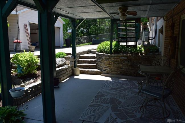 438 Crusader Dr, House other with 4 bedrooms, 3 bathrooms and null parking in Dayton OH | Image 8