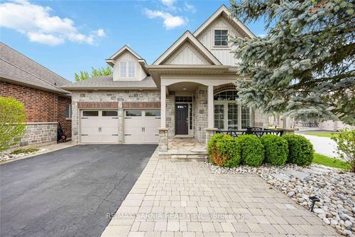 24-6754 St Andrew Cir, Camlachie, ON, N0N1E0 | Card Image