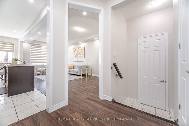 27 Phyllis Dr, House attached with 3 bedrooms, 3 bathrooms and 2 parking in Caledon ON | Image 20