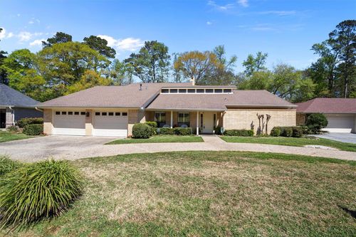 105 Innisbrook Dr, Lufkin, TX, 75901-7431 | Card Image
