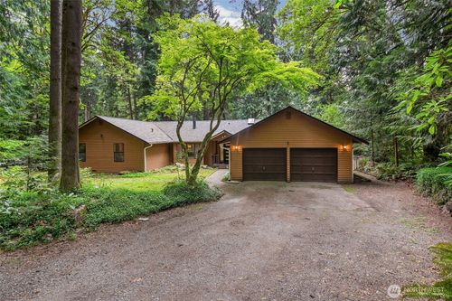 5119 277th Ave Ne, Redmond, WA, 98053-8807 | Card Image