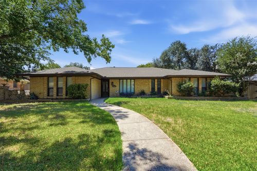 2728 Northcrest Dr, Plano, TX, 75075-8104 | Card Image