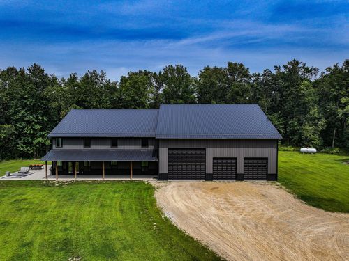 26085 Frank Hill Rd, Winona, MN, 55987-5053 | Card Image