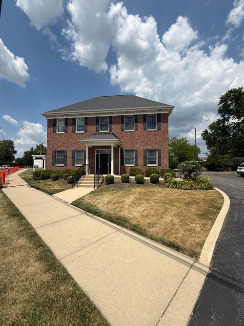 9421 Joliet St, Saint John, IN, 46373-1000 | Card Image