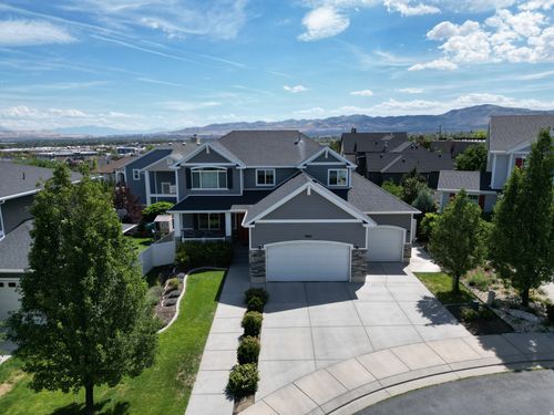 3963 W Sahara Dune Dr, South Jordan, UT, 84009-4196 | Card Image