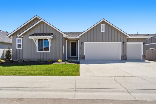 5702 N Chestnut Hill Way, Meridian, ID, 83646-2026 | Card Image