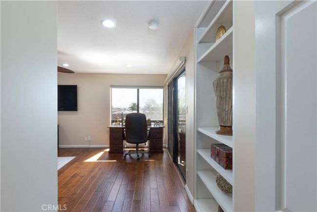 2B - 2270 Stanley Ave, Condo with 2 bedrooms, 2 bathrooms and 2 parking in Signal Hill CA | Image 27
