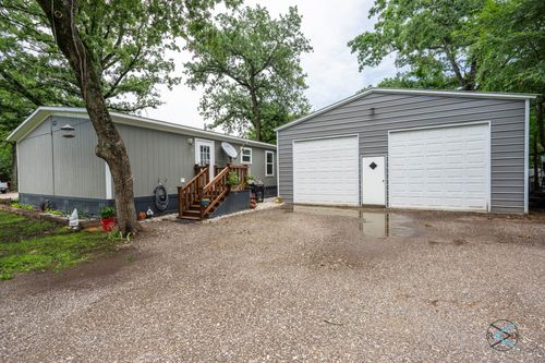200 Pecos Dr, Mabank, TX, 75156-6351 | Card Image