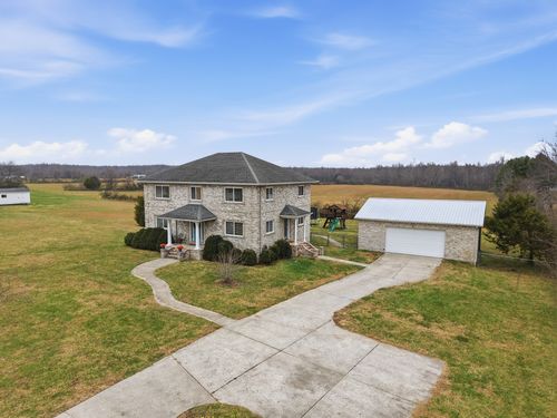 558 Ferrells Loop Rd, Beechgrove, TN, 37018-3611 | Card Image