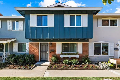 19844 Berkshire Ln, Huntington Beach, CA, 92646-4210 | Card Image