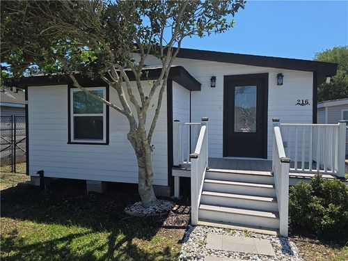 216 8th St, Bridge City, LA, 70094-3224 | Card Image