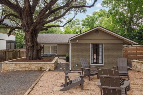 412 Crockett St, Austin, TX, 78704-5138 | Card Image
