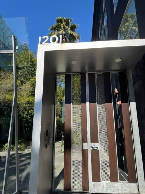 365-1201 Pine St, Oakland, CA, 94607 | Card Image