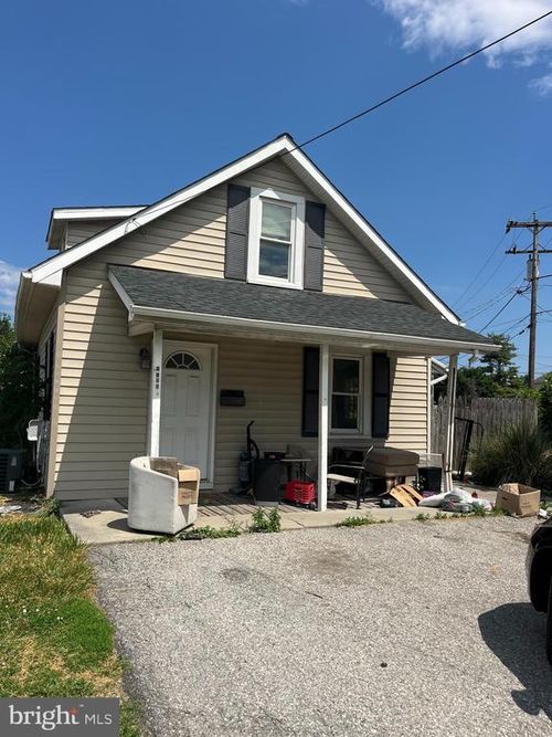 1109 Roosevelt Ave, YORK, PA, 17404-2301 | Card Image