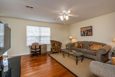 804 Wabarto Way Way, Townhouse with 3 bedrooms, 1 bathrooms and null parking in Nicholasville KY | Image 3