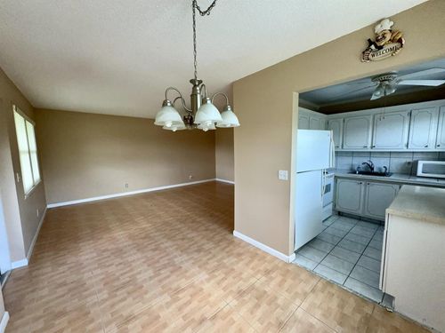 38 Cambridge B, West Palm Beach, FL, 33417-1307 | Card Image