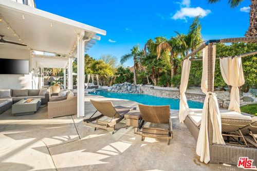 1083 E Circulo San Sorrento Rd, Palm Springs, CA, 92262 | Card Image