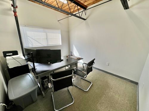 207-28 Harbor St, Danvers, MA, 01923-3381 | Card Image