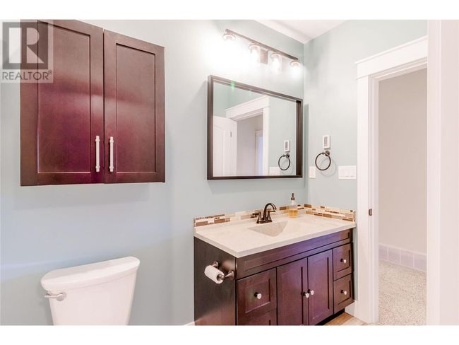 11885 Middleton Rd, House other with 5 bedrooms, 4 bathrooms and 3 parking in Lake Country BC | Image 37