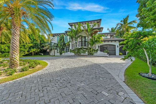 210 W Seaview Cir, Duck Key, FL, 33050-3836 | Card Image