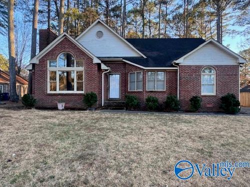 1863 Shellbrook Dr Nw, Huntsville, AL, 35806-3417 | Card Image
