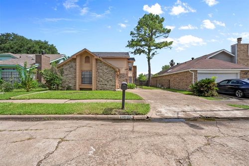 13530 Sharpbill Dr, Houston, TX, 77083-4866 | Card Image