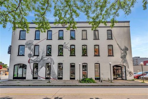 380 King St E, Hamilton, ON, L8N1C3 | Card Image