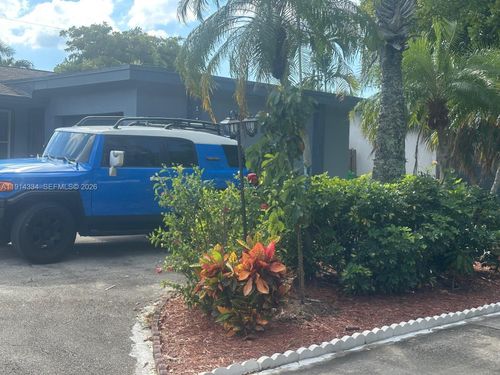 9530 Sunset Strip, Sunrise, FL, 33322-3634 | Card Image