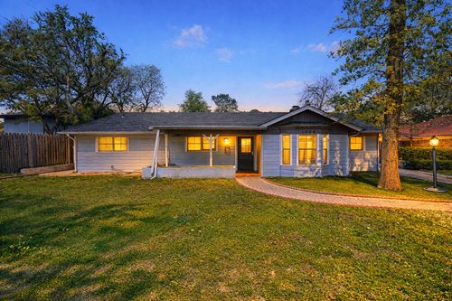 1305 W Grauwyler Rd, Irving, TX, 75061-2104 | Card Image