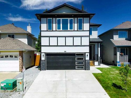 136 Douglas Ridge Green Se, Calgary, AB, T2Z2T3 | Card Image