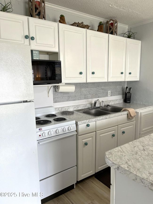 UNIT-2 - 209 Se 77 Th St, Condo with 2 bedrooms, 1 bathrooms and null parking in Oak Island NC | Image 19