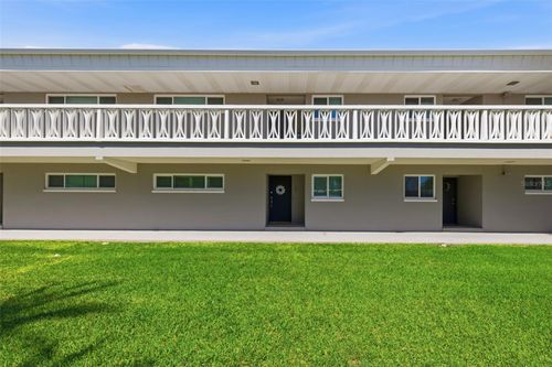 105-400 Larboard Way, CLEARWATER BEACH, FL, 33767-2187 | Card Image