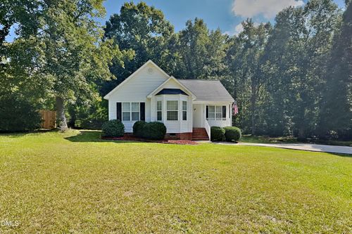 125 Pinto Ln, Zebulon, NC, 27597-6639 | Card Image