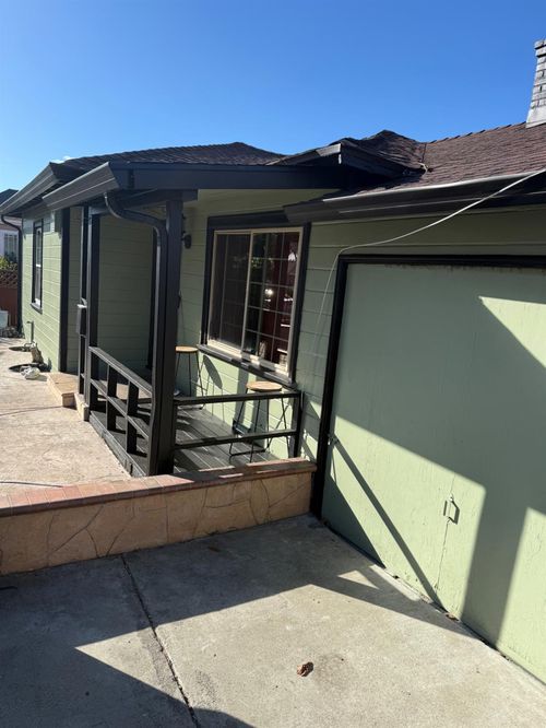 1419 Esmond Ave, Richmond, CA, 94801-2319 | Card Image