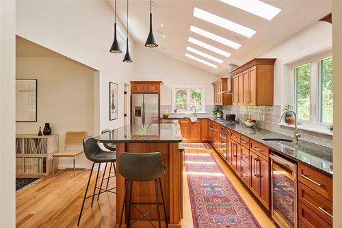 28 Hurley Rd, Pleasant Valley, NY, 12569 | Card Image