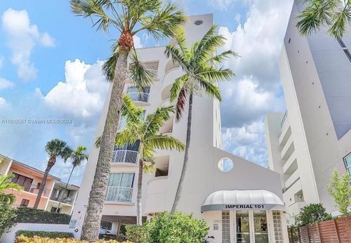 b-1140 101st St, Bay Harbor Islands, FL, 33154-1590 | Card Image
